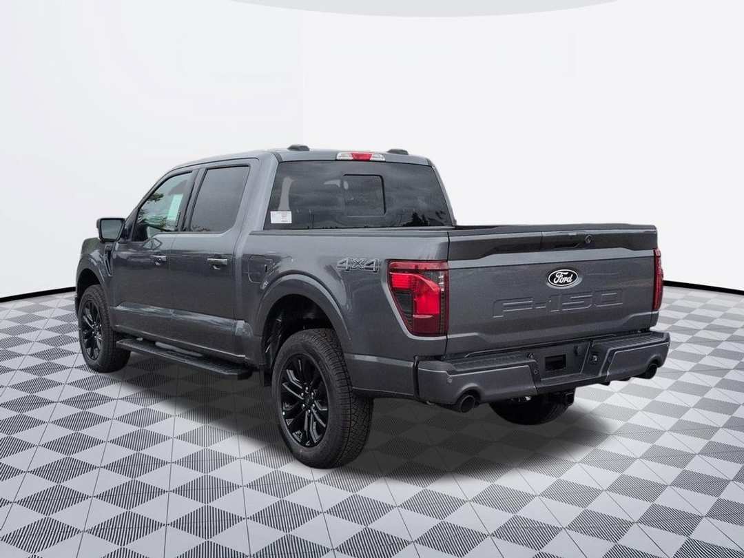 2026 Ford F-150 XLT - Image 2