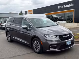 2022 Chrysler Pacifica Hybrid Limited