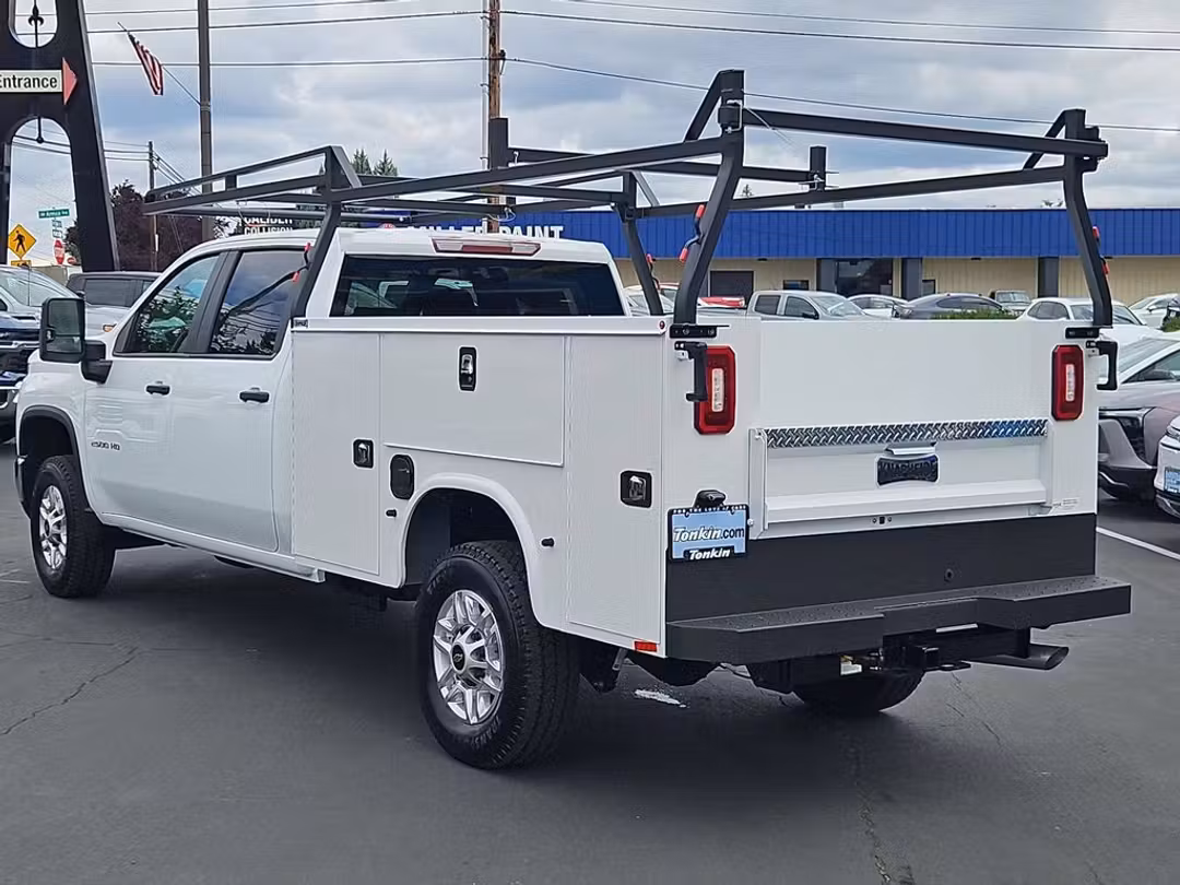 2026 Chevrolet Silverado 2500Hd Work - Image 3