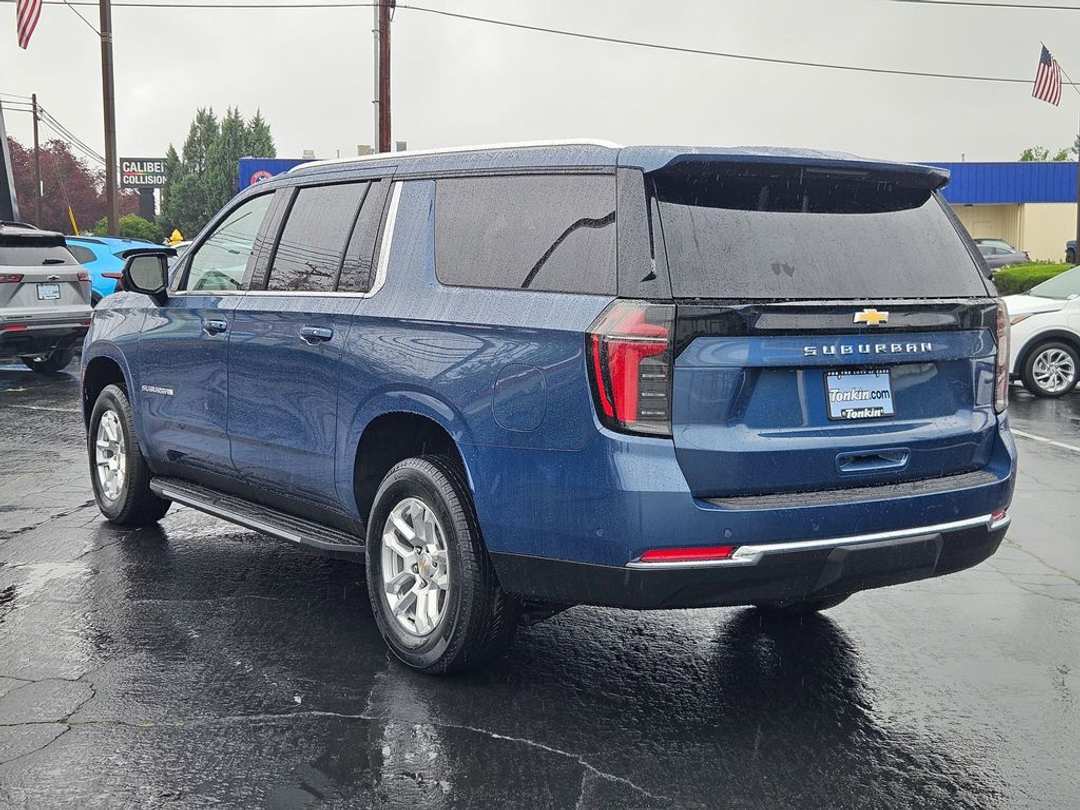 2026 Chevrolet Suburban LS - Image 3