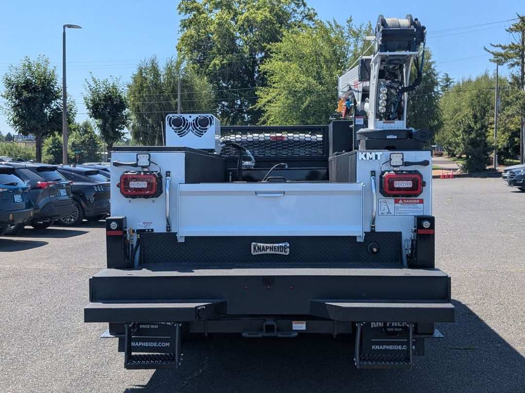2025 Ford F-550Sd XL - Image 3