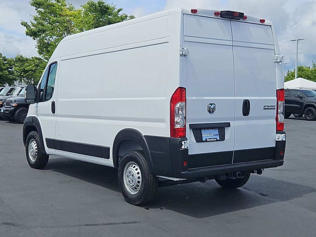 2026 Ram Promaster 2500 High Roof - Image 3