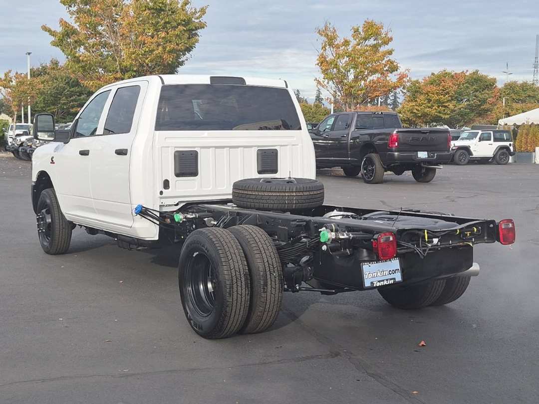 2027 Ram 3500 Tradesman - Image 3