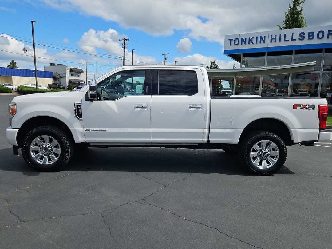 2017 Ford F-350Sd Platinum - Image 2