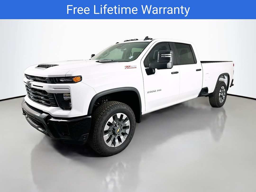 2025 Chevrolet Silverado 2500Hd Custom - Image 3