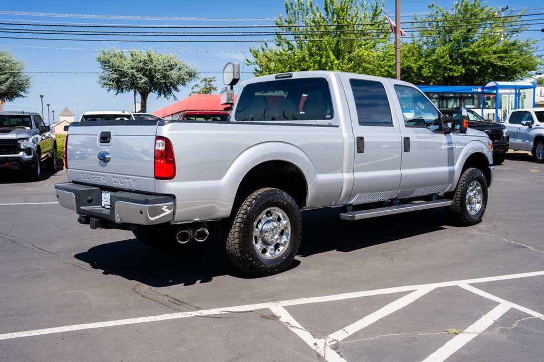 2016 Ford F-250Sd XLT - Image 3