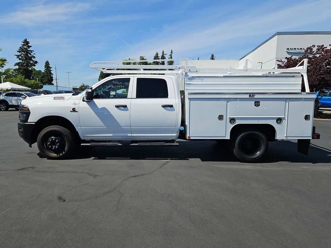 2026 Ram 3500HD Tradesman - Image 2