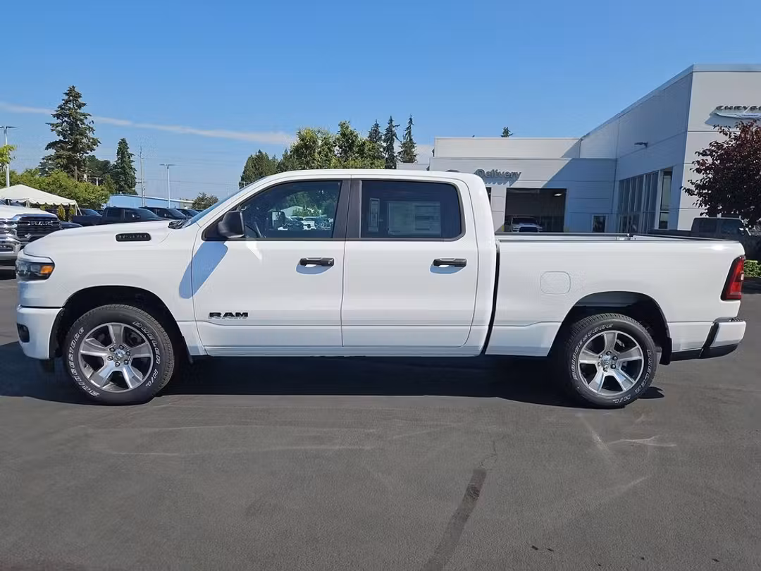 2026 Ram 1500 Express - Image 2